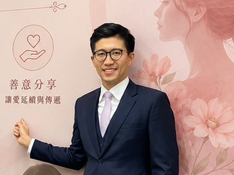 創辦人顧承華